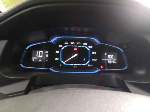 [芜湖·皖B] 二手荣威荣威3602017款 1.5L 手动智屏版