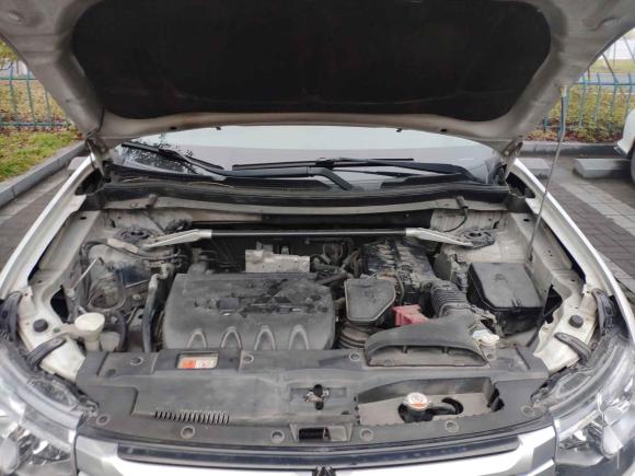 [苏州·沪B] 二手三菱欧蓝德2013款 2.4L 四驱豪华导航版 5座