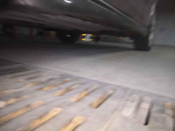 [青岛·鲁U] 二手英菲尼迪英菲尼迪ESQ2014款 1.6L 率性版