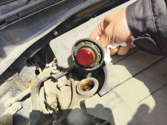 [温州·浙C] 二手起亚极睿2017款 1.6L 豪华版