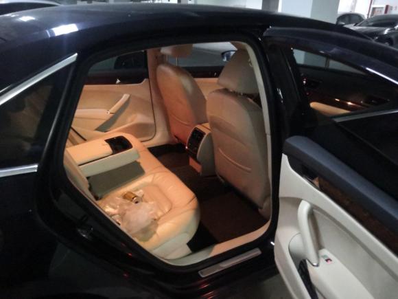 [上海·沪A] 二手大众帕萨特2011款 1.8TSI DSG御尊版