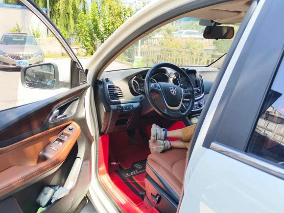 [上海·浙C] 二手宝骏宝骏5602017款 律动版 1.8L iAMT尊享型