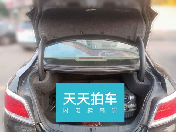 [佛山·粤R] 二手别克君越2010款 2.4L雅致版