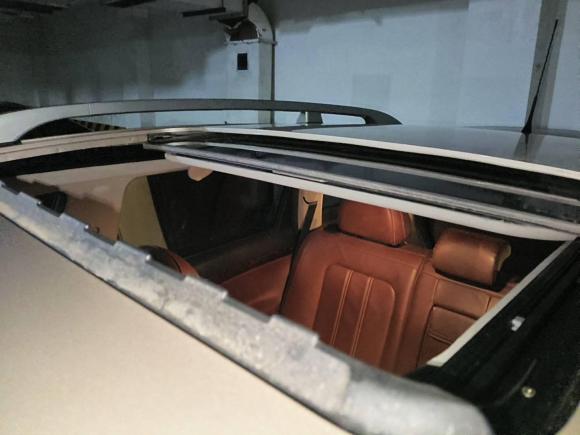 [成都·川A] 二手欧宝安德拉2012款 2.4L 四驱豪华版