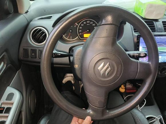 [无锡·苏B] 二手铃木雨燕2016款 1.5L 手动时尚型