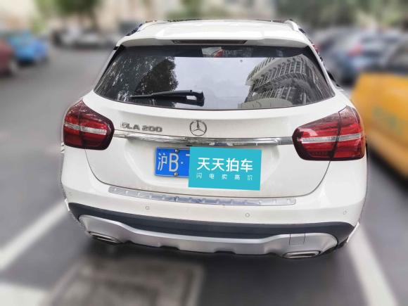 [上海·沪B] 二手奔驰奔驰GLA2018款 GLA 200 时尚型