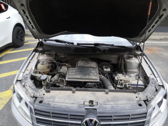 [上海·沪A] 二手大众朗逸2013款 改款经典 1.6L 自动舒适版