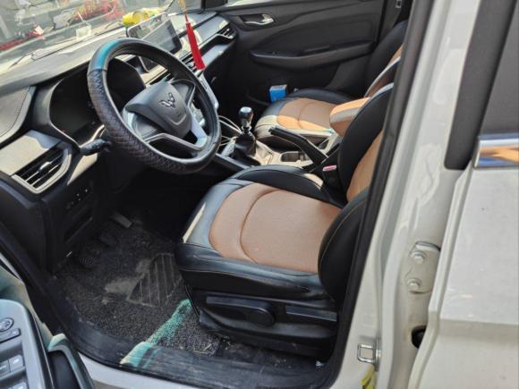 [南昌·赣A] 二手五菱汽车五菱宏光S32018款 1.5L 手动舒适型 国V