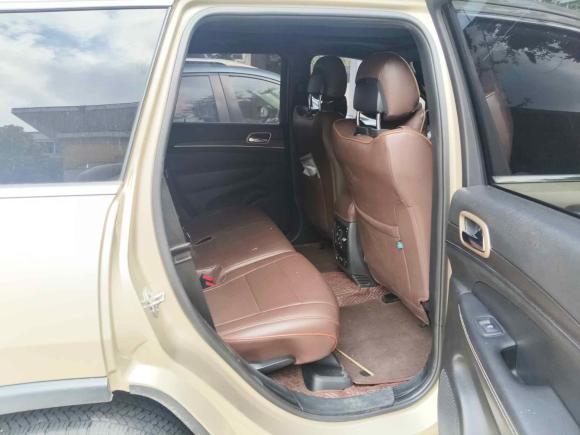 [义乌·浙G] 二手Jeep大切诺基2014款 3.0TD 柴油 舒享导航版