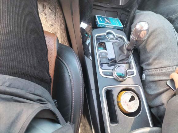 [青岛·鲁B] 二手比亚迪秦新能源2015款 1.5T 双冠旗舰Plus版