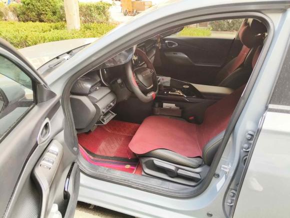 [青岛·鲁L] 二手宝骏宝骏RC-52020款 RC-5W 1.5T CVT智耀豪华型