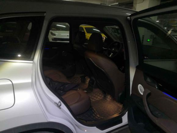 [嘉兴·浙F] 二手宝马宝马X12021款 sDrive25Li 领先型