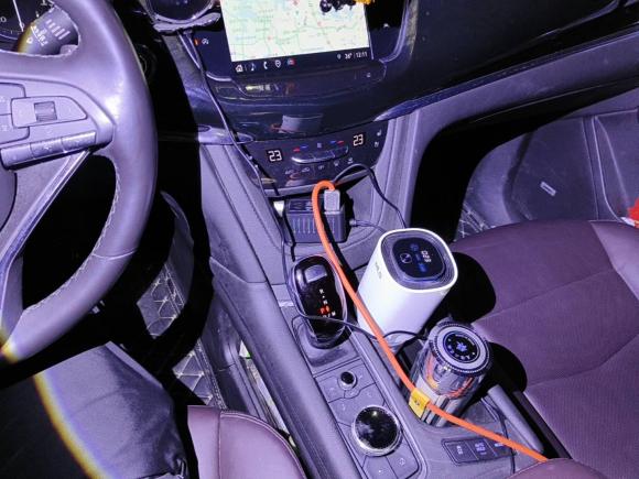 [武汉·鄂W] 二手凯迪拉克凯迪拉克XT62021款 2.0T 七座四驱豪华型