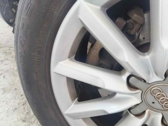 [西安·沪F] 二手奥迪奥迪Q32015款 35 TFSI 百万纪念智领型