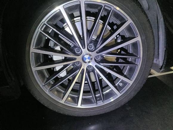 [深圳·粤B] 二手宝马宝马5系2022款 改款 530Li 领先型 M运动套装