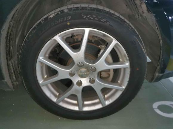 [南京·苏L] 二手道奇酷威2013款 2.4L 两驱尊尚版