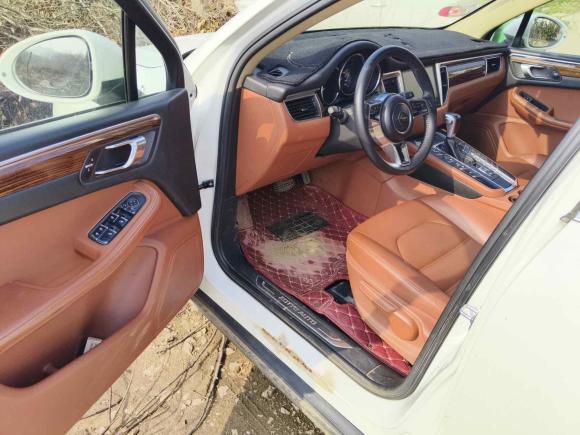 [武汉·鄂A] 二手众泰众泰SR92017款 2.0T 自动极致之光版