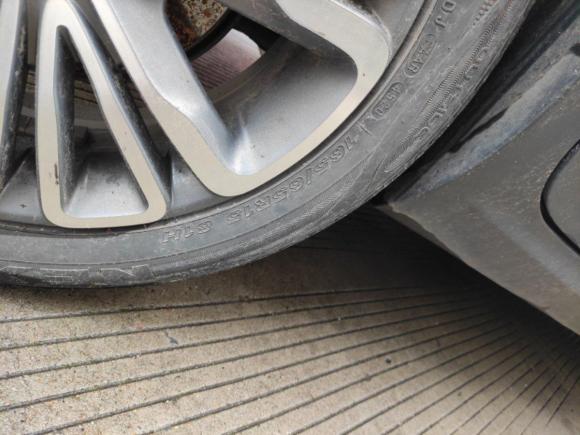 [上海·沪A] 二手零跑汽车零跑T032020款 400豪华版