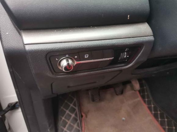 [深圳·川S] 二手长安欧尚长安欧尚X72020款 1.5T 手动精英型