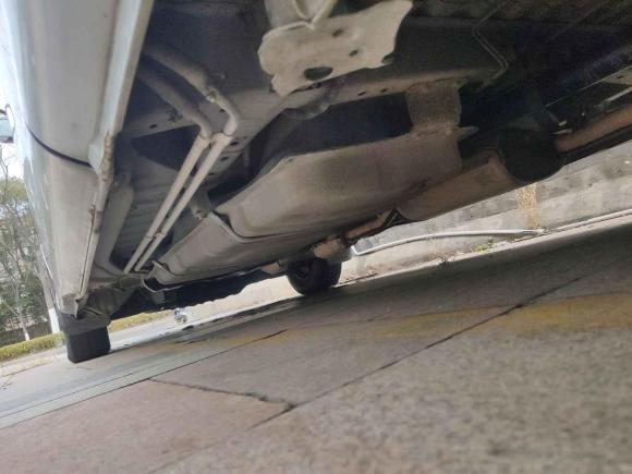 [南通·苏F] 二手金杯阁瑞斯2010款 2.7L-3代 御领旗舰型2TR