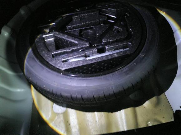 [武汉·鄂A] 二手荣威荣威i52019款 1.5L 自动4G互联朗豪版