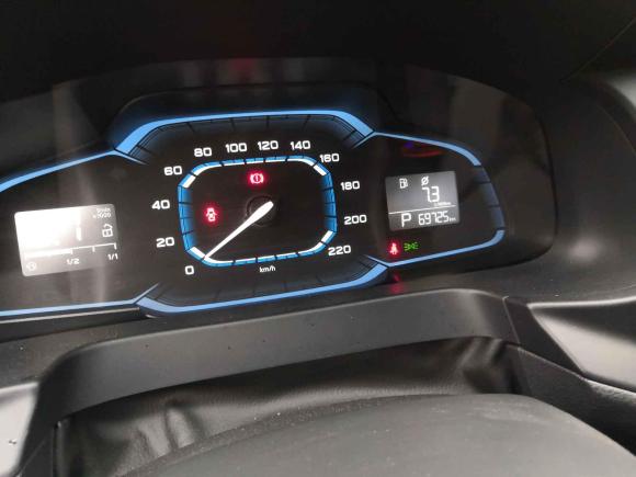 [常州·苏D] 二手荣威荣威3602017款 1.5L 自动豪华版