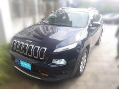 [芜湖·皖B]Jeep&nbsp;&nbsp;自由光&nbsp;&nbsp;2016款2.4L领先版