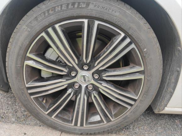 [上海·沪A] 二手沃尔沃沃尔沃S60新能源2022款 T8 E驱混动 四驱智逸豪华版