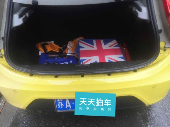 [南京·苏A] 二手名爵名爵32013款 1.5L AMT精英版