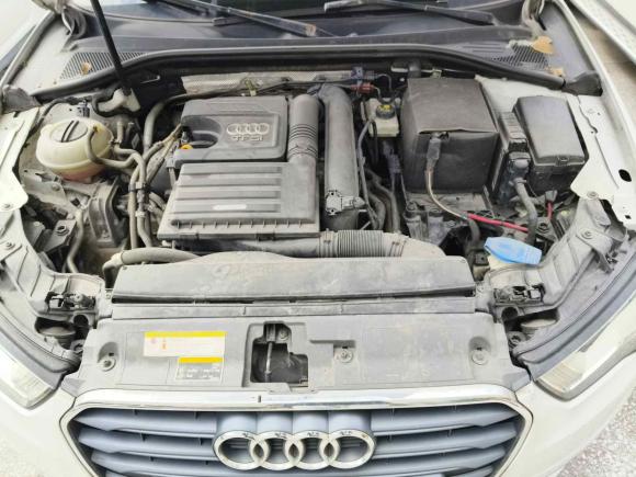 [深圳·粤S] 二手奥迪奥迪A32016款 Limousine 35 TFSI 进取型