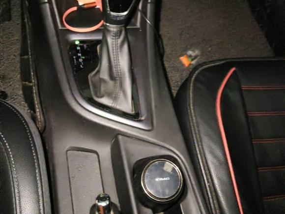 [深圳·湘D] 二手奇瑞艾瑞泽52017款 1.5L CVT豪华版