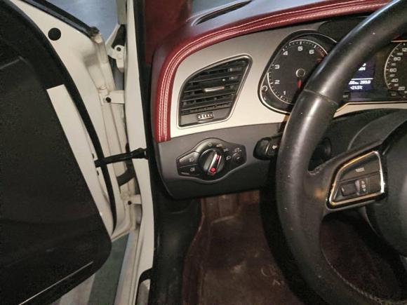 [台州·浙J] 二手奥迪奥迪A4L2015款 35 TFSI 自动标准型