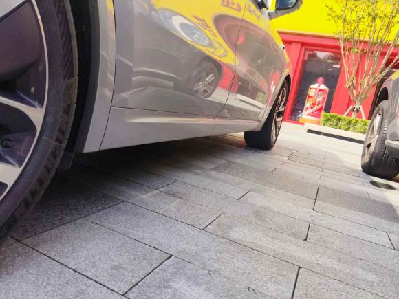 [上海·沪A] 二手理想汽车理想L92022款 Max