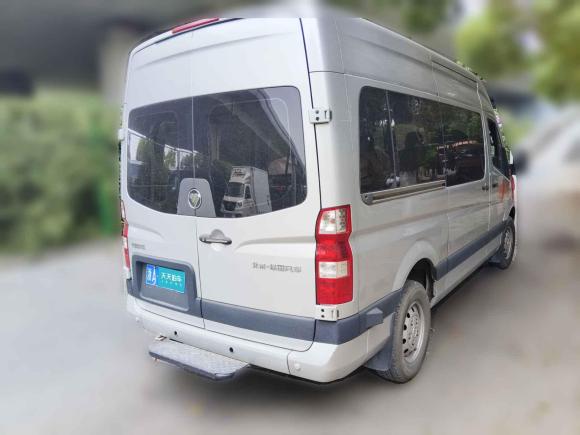 [杭州·浙A] 二手福田图雅诺2022款 2.0T手动通途多功能长轴中顶后单胎5/6/7/9座4F20TC3