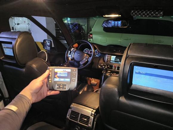 [杭州·赣L] 二手路虎揽胜2012款 4.4 TDV8