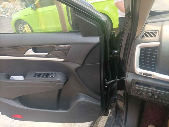 [义乌·赣E] 二手东风风神东风风神AX72016款 1.4T 手动智悦型