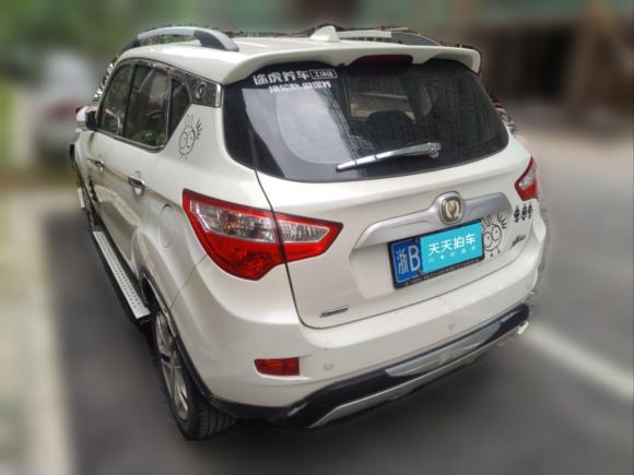 [宁波·浙B] 二手长安长安CS352015款 1.6L 手动豪华型 国V