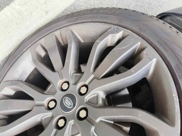 [武汉·鄂A] 二手路虎揽胜运动版2017款 3.0 SC V6 HSE DYNAMIC