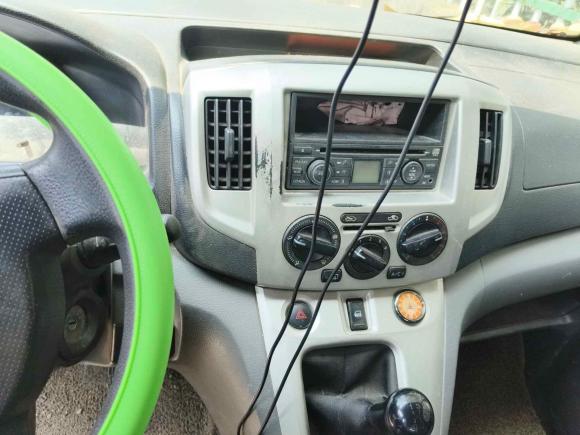 [台州·浙J] 二手日产日产NV2002010款 1.6L 豪华型