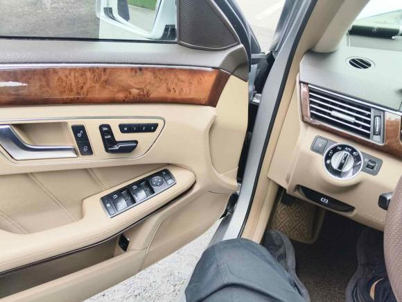 [成都·川E] 二手奔驰奔驰E级2012款 E 200 L CGI优雅型