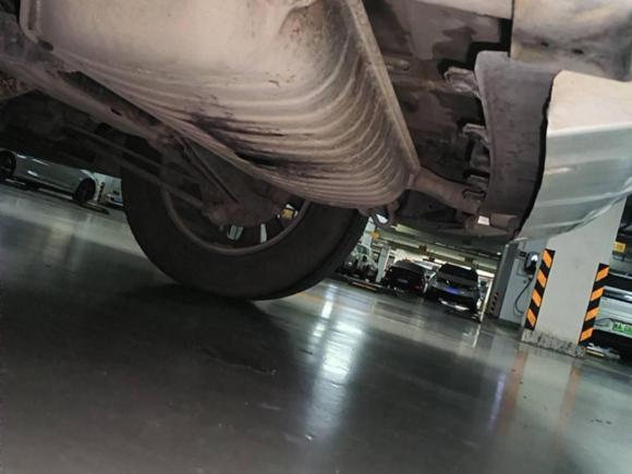 [西安·陕A] 二手起亚狮跑2013款 2.0L 手动两驱版GLS