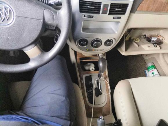 [杭州·浙A] 二手别克凯越2015款 1.5L 自动经典型