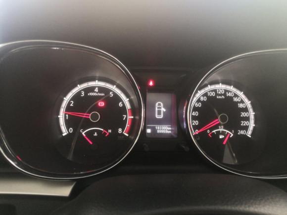 [上海·苏M] 二手启辰启辰T702015款 2.0L 手动睿趣版