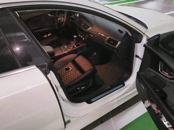 [杭州·浙A] 二手奥迪奥迪A72013款 50 TFSI quattro舒适型