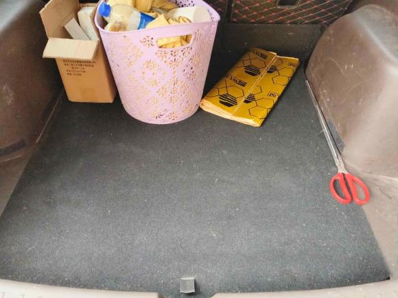 [义乌·贵E] 二手宝骏宝骏310W2017款 1.5L 手动豪华型 国V