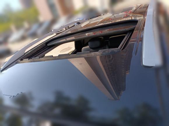 [武汉·鄂A] 二手双龙柯兰多2011款 2.0T 柴油两驱自动豪华导航版