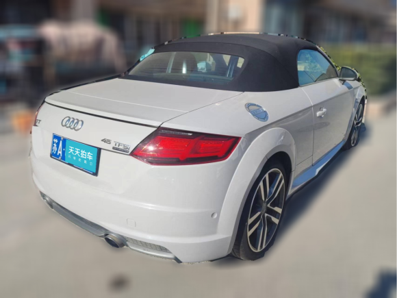 [南京·苏A] 二手奥迪奥迪TT2015款 TT Roadster 45 TFSI quattro