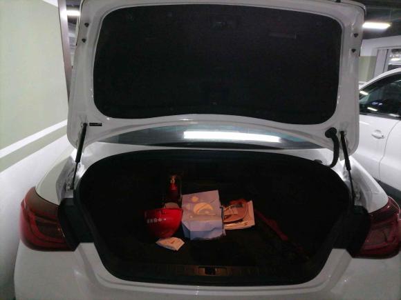 [北京·浙A] 二手英菲尼迪英菲尼迪Q702017款 Q70L 2.5L 精英版