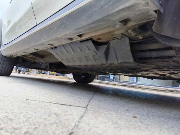 [深圳·粤B] 二手荣威荣威RX5新能源2017款 eRX5 50T 混动互联尊荣旗舰版