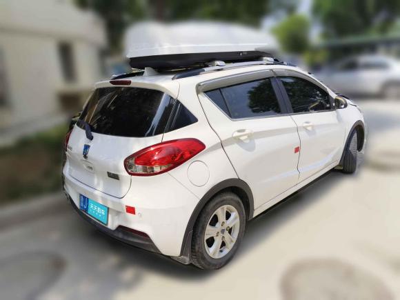 [济南·鲁J] 二手宝骏宝骏3102016款 1.2L 手动豪华型